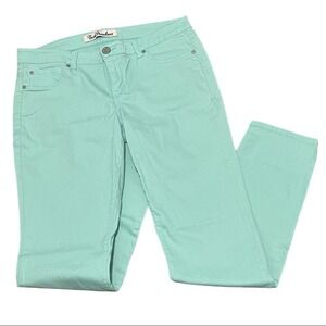 True Freedom ‎ "Leggy" Mint Green Jean/Jegging Size 13 Juniors